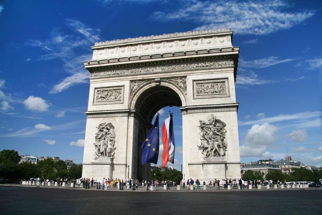 Cosy 2p Face Arc De Triomphe * Parijs